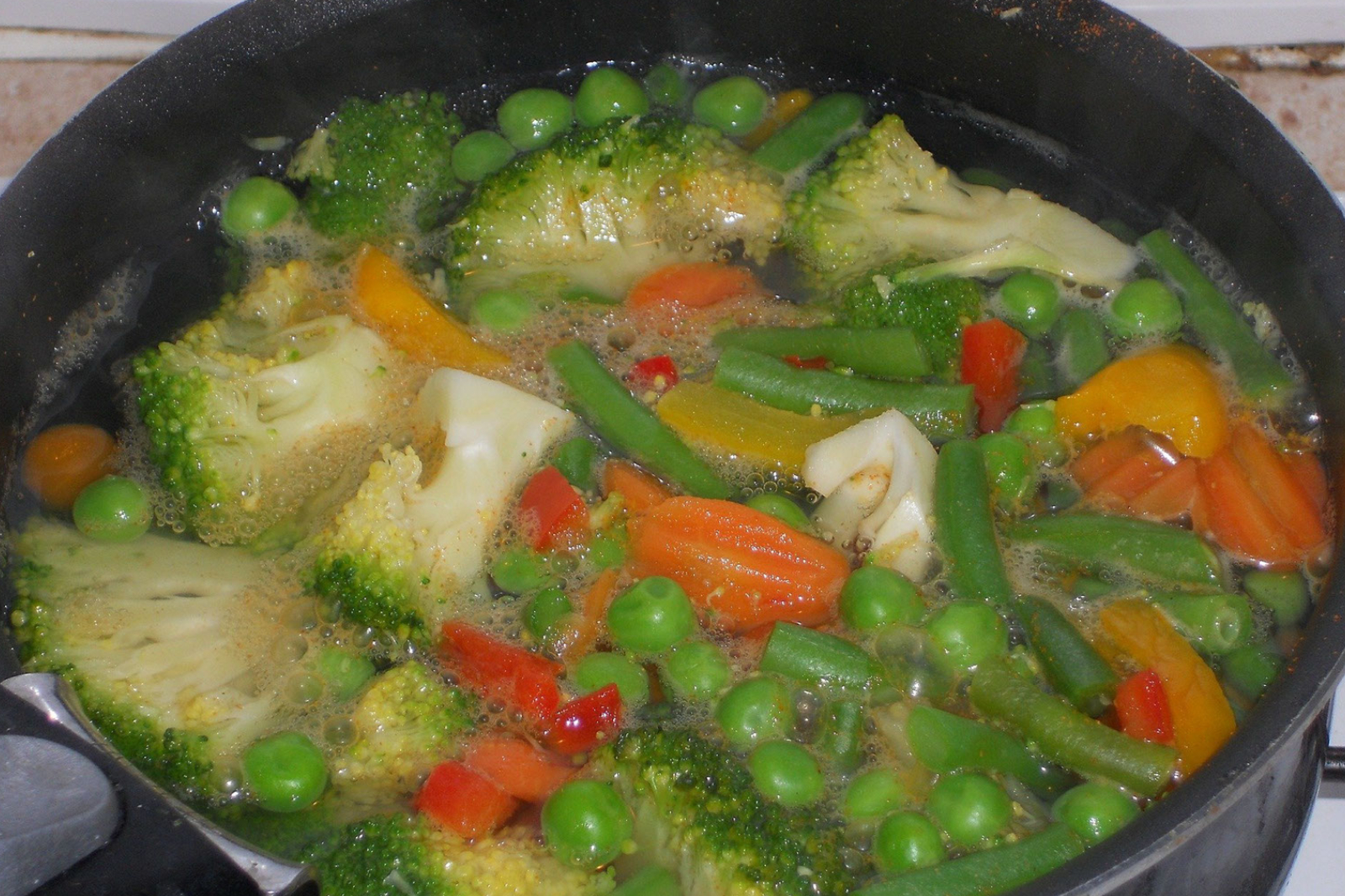 Should i steam or boil vegetables фото 111